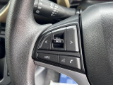 [ステアリングオーディオスイッチ]ハンドルから手を離さずに、オーディオの操作ができます♪
