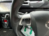 ステアリング左側にはオーディオコントロールスイッチがございます。