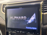 【BIG-X10インチナビ】人気の大画面BIG-Xナビを装備。専用設計で車内の雰囲気にマッチ!ナビ利用時のマップ表示は見やすく、テレビやDVDは臨場感がアップ!いつものドライブがグッと楽しくなります♪
