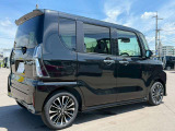 最短3日で、ご納車可能です!お車についてのご質問やお見積りのご依頼、ご希望のお支払方法や月々のお支払金額・任意の保険内容のご相談も承っておりますので、お気軽に当店へお問い合わせ下さい!