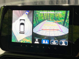 【全方位モニター用カメラ】専用のカメラにより、上から見下ろしたような視点で360度クルマの周囲を確認することができます☆死角部分も確認しやすく、狭い場所での切り返しや駐車もスムーズに行えます。