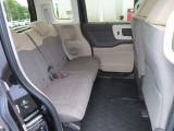 当社の展示車両は全社クリーニング済み!徹底したルームクリーニングを行っておりますので、安心して気持ちよくお乗りいただけます。エンジンルームも洗浄済みです!