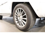 お気軽にお問い合わせください。Tel:075-325-0440 Mobile:070-2313-8676  中古車担当:時女まで