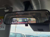 バックミラーの写真です☆車庫入れ、駐車もこれで安心!