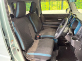 運転席シート廻りは使用感も少なく、良好な状態となっています。丁寧に使われていたことがよくわかりますね。