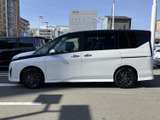 セレナ 1.4 e-POWER ハイウェイスターV 