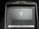 置くだけ充電付いてます。