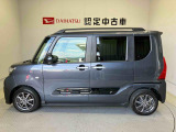 側面からの写真です。ご希望のお車が見当たらない場合は、弊社スタッフがしっかりとお客様のご要望に合ったお車をお探し致します。
