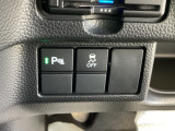 パーキングセンサー、横滑り抑制機能搭載。駐車時の障害物検知や滑りやすい路面での車両安定性を高め、安全運転をサポートします。