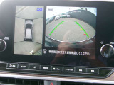まるで上空から見下ろしているような感じで駐車が楽にできるインテリジェントアラウンドビューモニター!幅寄せが苦手な方でもサイドビューで確認することができますよ♪