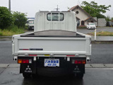 キャンター  平ボディ 低床 2000kg積 4WD