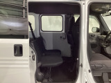 乗車人数や荷物の量、車内での過ごし方に合わせて、シートのレイアウトを変更できます。