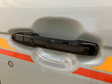 【保証について】当社は全社保証付き!!ご納車前に点検・整備を行い、クルマに合った保証を設定させて頂いております。もちろん全国統一保証でございますので、ご購入後も安心してサポートを受けることが出来ます!