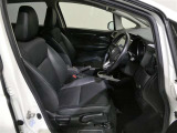 気になる汚れは「まるまるクリン」で解消! 当社の中古車はシートを外して隅々までキレイにクリーニングしてあります。