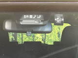 【トヨタセーフティセンス】走行中に前方の車両等を認識し、衝突しそうな時は警報とブレーキで衝突回避と被害軽減をアシスト。より安全にドライブをお楽しみいただけます。