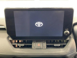 【大画面ナビ】人気の大型10インチナビを装備。存在感のある大画面はインパクト大!ナビ利用時のマップ表示は見やすく、テレビやDVDは臨場感がアップ!いつものドライブがグッと楽しくなります♪