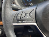 ステアリングスイッチ搭載!ハンドルひとつで手を離さなくても運転中視線をそらさなくても操作が出来て便利です