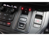 シフトボタンは扱いやすい位置に配置されてます。安全運転でお出掛けください。