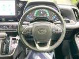 【純正革巻きステアリング】上質な革を使用することで、手にしっかり馴染みとても運転しやすいハンドルです♪