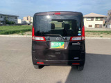 ルームクリーニングも隅々まで綺麗にしてお渡ししています。他店の車のクオリティと比較してください!!!