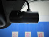 日産純正のドライブレコーダーを装備! カメラが捉えた映像はナビ画面で確認することが可能です。