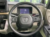 【ステアリングスイッチ】運転中、前方から目線をそらすことなく、オーディオ等の操作が可能な便利機能!安心&快適なドライブを演出してくれます♪