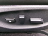【電動シ-ト】運転席・助手席高級車の必須装備ですね!