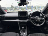 シンプルで使いやすい運転席回りです