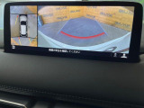 【360&deg;ビューモニター】専用のカメラにより、上から見下ろしたような視点で360度クルマの周囲を確認することができます☆死角部分も確認しやすく、狭い場所での切り返しや駐車もスムーズに行えます。