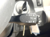 【クルーズコントロール】高速道路もラクラク走行。アクセルを離しても一定速度で走行ができ、長距離運転時の負担を軽減!加速・減速も簡単なスイッチ操作で調整できます。