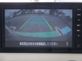 アラウンドビュ-モニタ-はクルマの真上から見ているかのような映像によって、周囲の状況を知ることで、駐車を容易に行うための支援技術です。