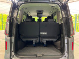 普段のお買い物や通勤、送迎等に十分な荷室スペースを確保しております。セカンドシートを倒すと、大きな荷物の積載も可能です♪