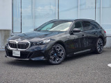 BMW i5ツーリング eドライブ40 Mスポーツ