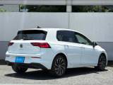 アフターサービスは全国のVolkswagen正規ディーラーで対応。遠方のお客様も安心してご購入いただけるよう、丁寧にサポートいたします。