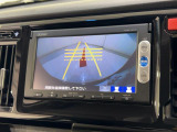 【バックカメラ】運転が苦手な方も車庫入れラクラクです!ギアをリバースに入れれば自動的にモニターが切り換わりますので、面倒な操作は不要です。狭い駐車場もお車を傷つけず安心です!