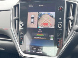 【デジタルマルチビューモニター】車のフロントやサイドのカメラ画像を同時にモニター表示することで、悪路や狭い道を走行時でも周囲の状況確認ができ安心!本格SUVにうれしい装備です♪