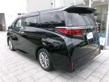 自動車保険も取り扱っております。この機会に保険の見直しをしましょう。ぜひご相談ください!