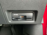 ここに ETC付いております。高速道路の料金所もスイスイ♪