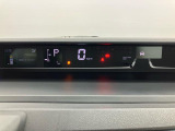3.「認定中古車カルテ」は、走行距離や修復歴に加えてキズ・凹みの有無・状態や消耗品の交換、過去の整備状況がわかります。