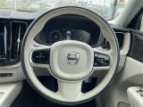XC60 B5 AWD インスクリプション 4WD 本革シート 修復歴無し