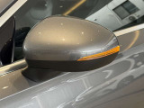 納車前整備は、メルセデスベンツ国際認定メカニックによる最新の検査ライン等の施設が充実した当社工場で入念に行います。メルセデス・ベンツの定める厳しい基準をクリアしたお車のみをご案内させて頂きます。
