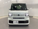 お客様に安全で快適なカーライフをお送りいただくために、中古車にも高いレベルの品質基準を設け、その基準に従って、全ての中古車について納車前整備を実施しています。