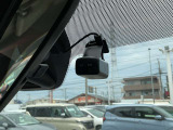 日産純正前後ドライブレコーダーです