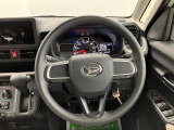 ダイハツディーラーでは「ダイハツ認定U-CAR」という基準を設け、車選びに詳しくないお客様でも「安心して選べる」をご提供しています。