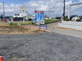 店舗入り口はこちらからです!ツインプラザ十和田店様入り口手前左側が店舗入り口となっております♪