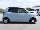 中古車にもボディーコーティング施工できます。一度ボディを磨いてから施工しますので、光沢のある綺麗な状態でお乗りいただけます。お気軽にご相談下さい。