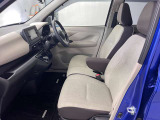 【車内ルームクリーニング済】専門スタッフにより車内はきれいにルームクリーニングを行っております。