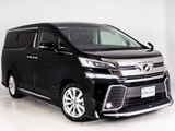 ★展示前点検実施★特殊な機材も用いて、前車点検を実施しております!