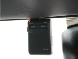 ◆前後ドライブレコーダー付き◆映像・音声などを記録する自動車用の装置です。もしもの事故の際の記録はもちろん、旅行の際の思い出としてドライブの映像を楽しむことができます。◆車内カメラ