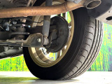 お車を安心してお乗りいただく為には、足回りの定期点検が欠かせません。サービスサポート(有償保証)では無料点検もご提供しており、安心のカーライフをお過ごしいただけるサポート体制が整っています。